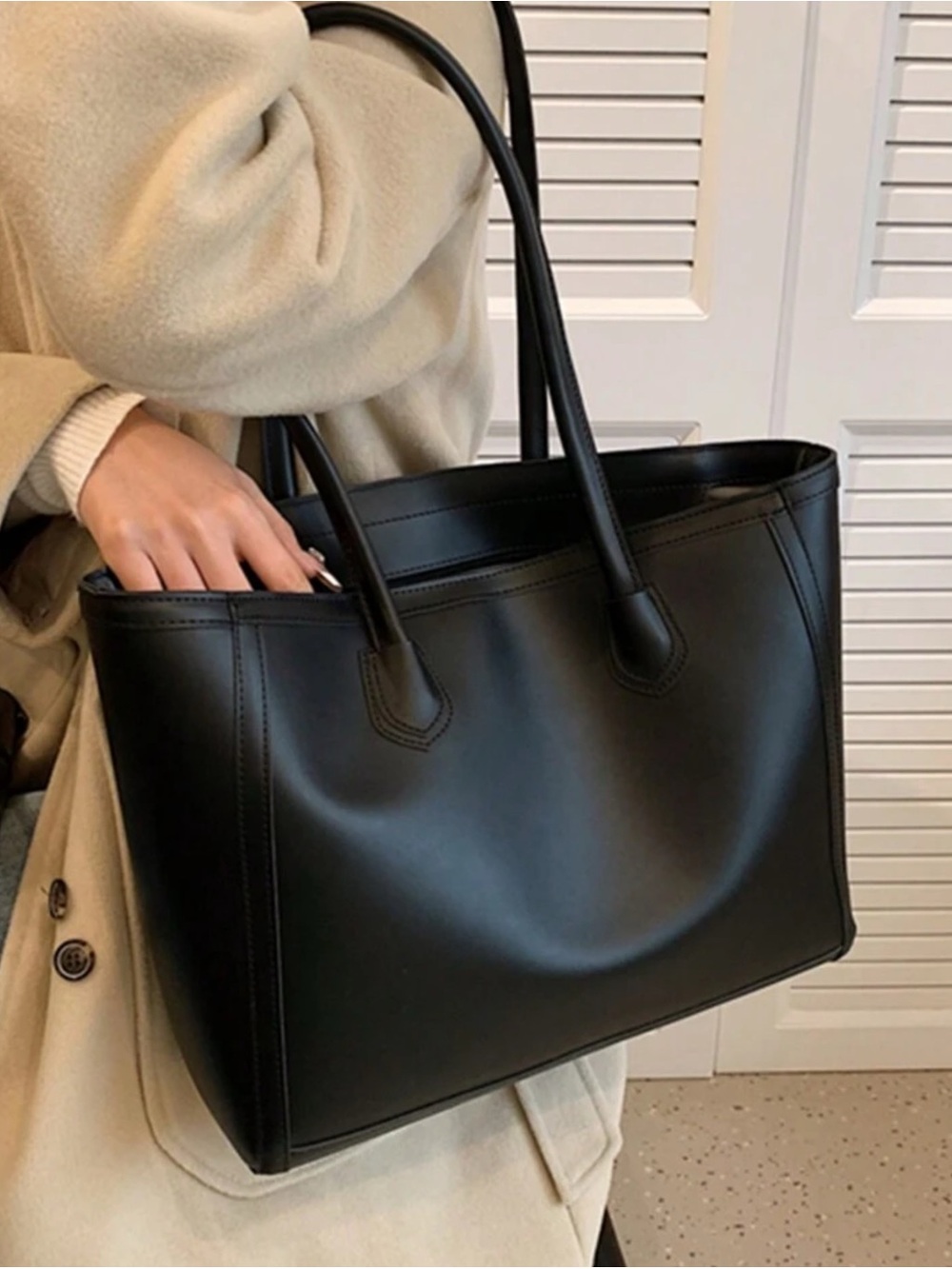 NEVER USED Minimalist Black Tote with zipper: Perfect for school and work - Picture 2 of 4